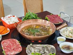 -朝伟清真铜瓢牛肉馆(三十年老·店)
