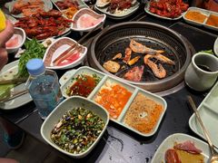 -梨花自助烤肉(西三旗万象汇黑金店)