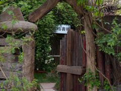 -斯多格书乡(北京大学畅春园店)
