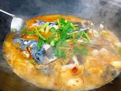 -老农民柴火灶鲜鱼馆