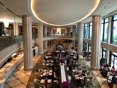 大堂-Salon de Ville浦江汇(上海外滩华尔道夫酒店店)