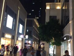 -珠海拱北口岸富华里中海雅高铂尔曼酒店