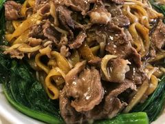 湿炒牛肉河-三头牛·潮汕牛肉生蚝火锅 (夏湾店)