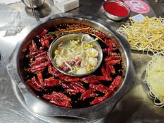 -铜元老码头鳝鱼火锅