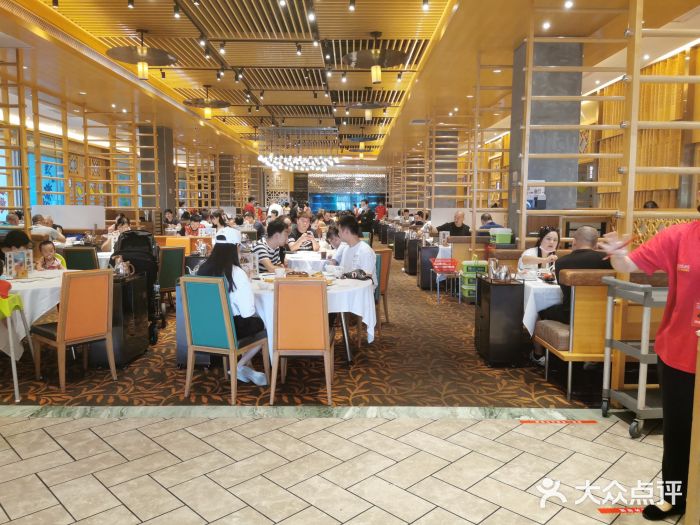 稻香酒家·34年老字号·港式粤菜(汉街店)大堂图片