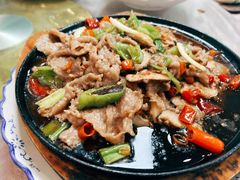 铁板牛肉-洪霞餐馆