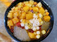 丈母娘冰粉-串妹花式冰粉(乐山总店)