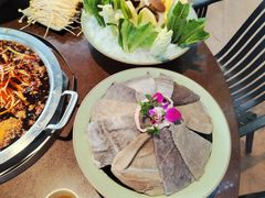 -巴倒烫陆派火锅山庄(南山总店)