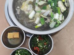 -黑竹沟新场牛肉火锅