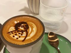 拿铁-潮一不贰·法式甜品·生日蛋糕·西式简餐(外滩店)