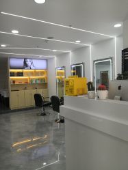 -Coo Hair salon