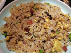 -沪小胖小龙虾(淮海中路旗舰店)