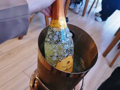 -Mark&Mars Restaurant