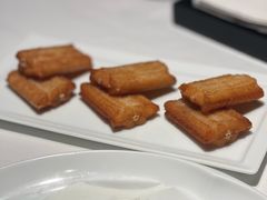 黄金脆带鱼-荣轩(新荣记环球金融中心店)