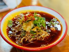 -兵哥豌豆面(雅颂居店)