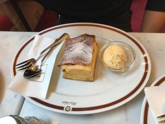-Cafe Sacher(WIEN)