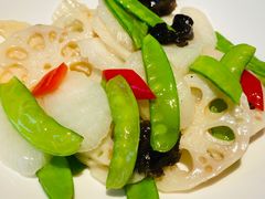 -荷塘秋月·本帮江浙菜(国权路店)