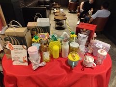 -星巴克臻选(南京金茂览秀城店)