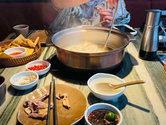 -大头椰·椰子鸡火锅(南宁万象城店)