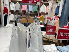 -优衣库(广州天河领展广场店)