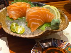 三文鱼鱼背-肉魁屋·烧肉·烧鸟·酒场(高新店)