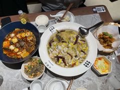 -渔语鱼新川菜Bistro(万象天地店)
