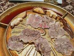 -猪啊牛呀羊啊铜盘烤肉(正大广场店)