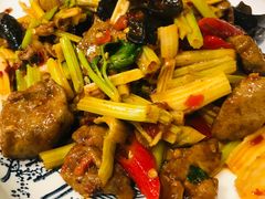 -伊兰麒兰馨园·川菜·清真馆(339电视塔店)