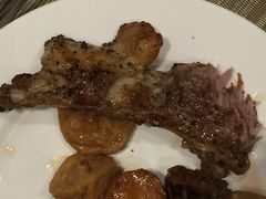 -飨食汇全日制餐厅·昆山皇冠假日酒店(九方店)