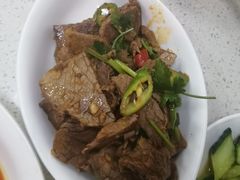 凉拌牛肉-伊祥·敦煌楼