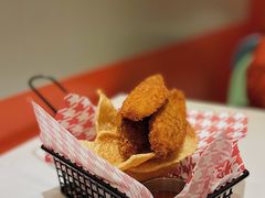 炸鱼柳小食拼盘-玩味工厂·东南亚特色餐厅(太古里店)