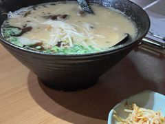 -Lia Cafe Bar Restaurant松山咖啡屋