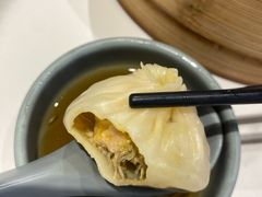 -馋三尺蟹粉小笼(人民广场店)