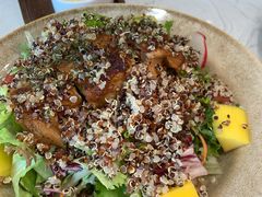 地中海鸡肉藜麦沙拉-西语·炭烧牛排(卓越中寰店)