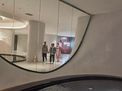 -涨巢·潮玩水疗局