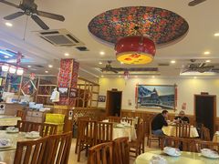 -鹤乡东北菜(崮山路店)