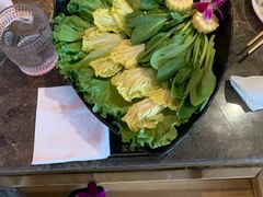 蔬菜三拼-三人行骨头王火锅(长寿店)