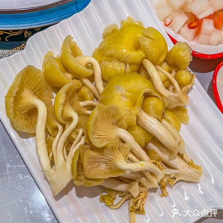 不愧是香港🇭🇰人爱吃的脆皮鸡煲‼️‼️