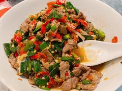 泡辣椒炒牛肉-壹盏灯(蚂蚁工房店)