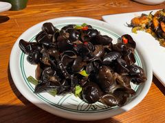 傣味云耳-云海肴·汽锅鸡·云南菜(美罗城店)