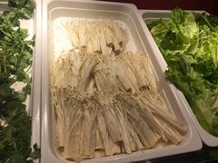 -钱小奴创意自助餐厅·山野黑猪肉畅吃(苏州昆山招商花园城店)