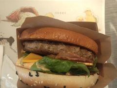 -麦当劳(新王府井店)