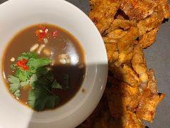 瓦片烤五花肉-山茶云南菜(中关村店)