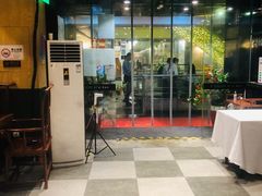 门面-五稻厨房粤西菜(新闻店)