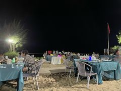 -亚龙湾希尔顿自助餐厅·海鲜·烧烤·沙滩BBQ·现场乐队