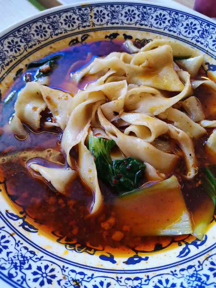 陕西大碗面-"这家面整体味道一般,吃到后面黏糊糊的,可..."-大众点评