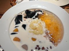 -RUXU入续糖水铺与包(卓悦中心店)