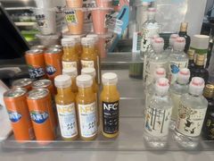 零售区-老乡鸡(滨湖假日店)