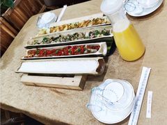 -胡须哥网红竹筒菜