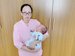 -爱贝尔高端月嫂(母婴护理)